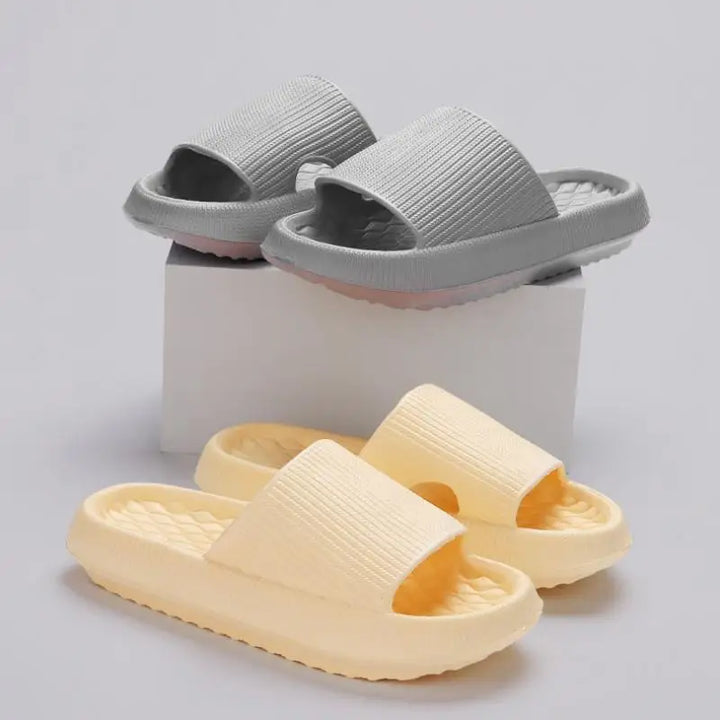 Women Cloud Slippers Comfortable Non-Slip Home Slides